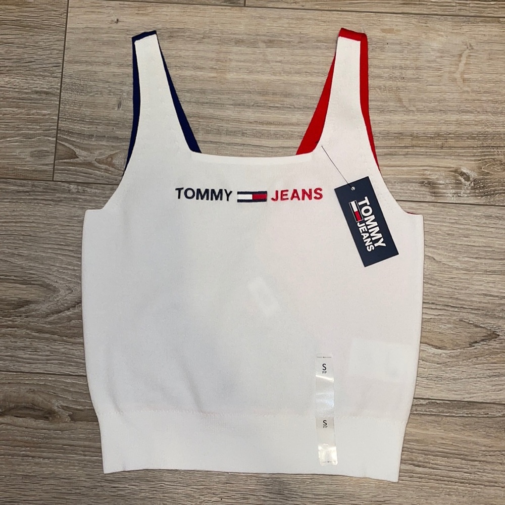 Tommy Hilfiger Knit Top.